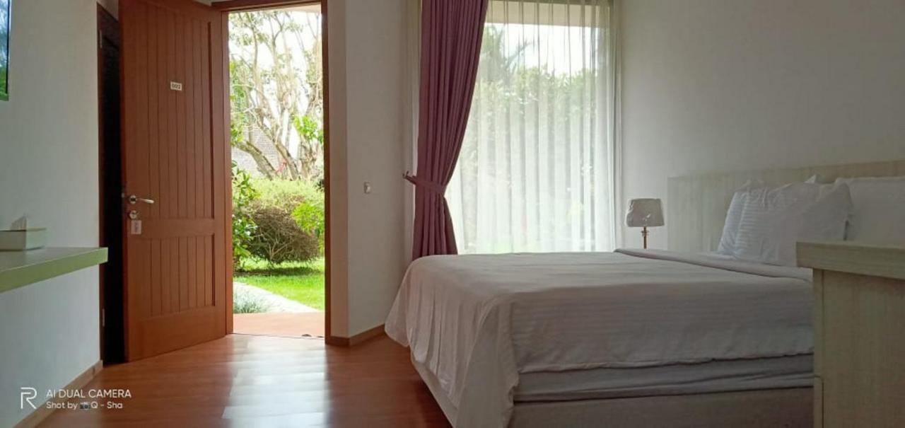 La Oma Hotel Lembang Ngoại thất bức ảnh