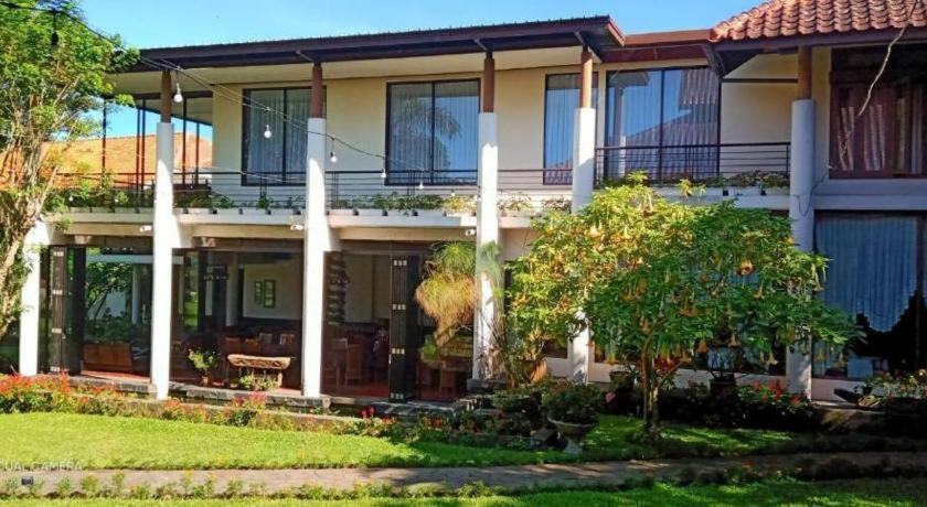 La Oma Hotel Lembang Ngoại thất bức ảnh