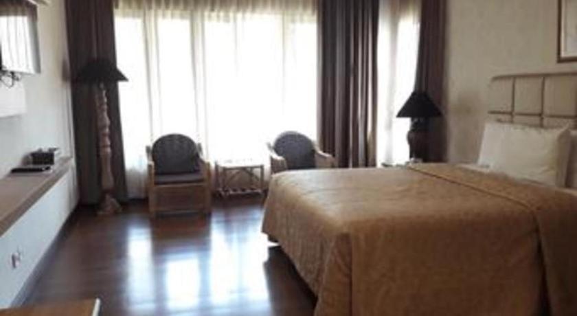 La Oma Hotel Lembang Ngoại thất bức ảnh