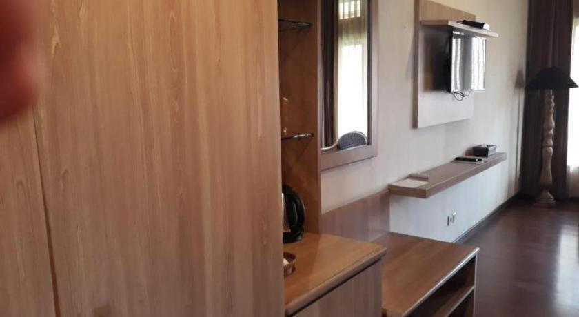 La Oma Hotel Lembang Ngoại thất bức ảnh