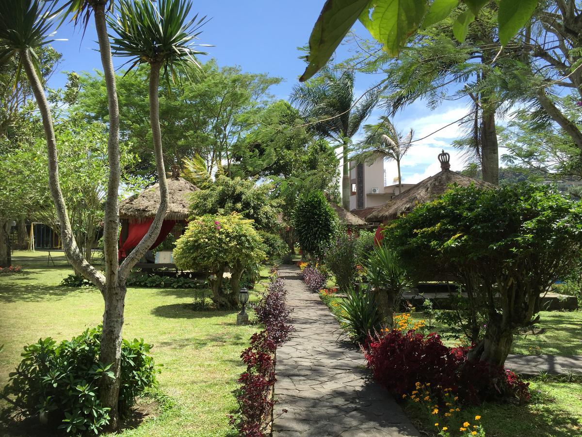 La Oma Hotel Lembang Ngoại thất bức ảnh