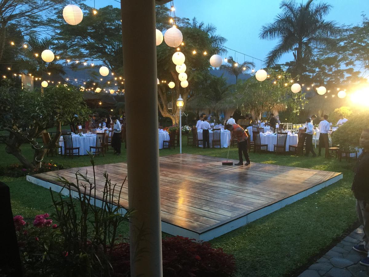 La Oma Hotel Lembang Ngoại thất bức ảnh